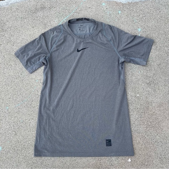 NIKE PRO DRIFIT Mens ATHLETIC SHIRT SIZE Medium Gray gym workout Preowned - Picture 5 of 6